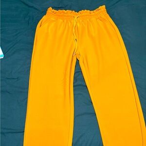 Yellow pants